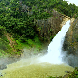 Dunhinda Falls