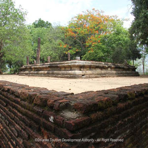 Henanigala Panchawasa Raja Maha Viharaya