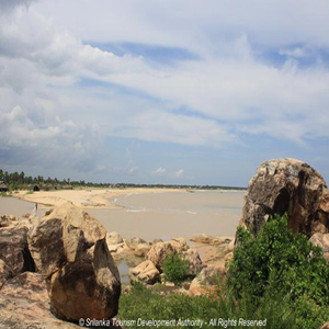 Arugambay & Pottuvil Point